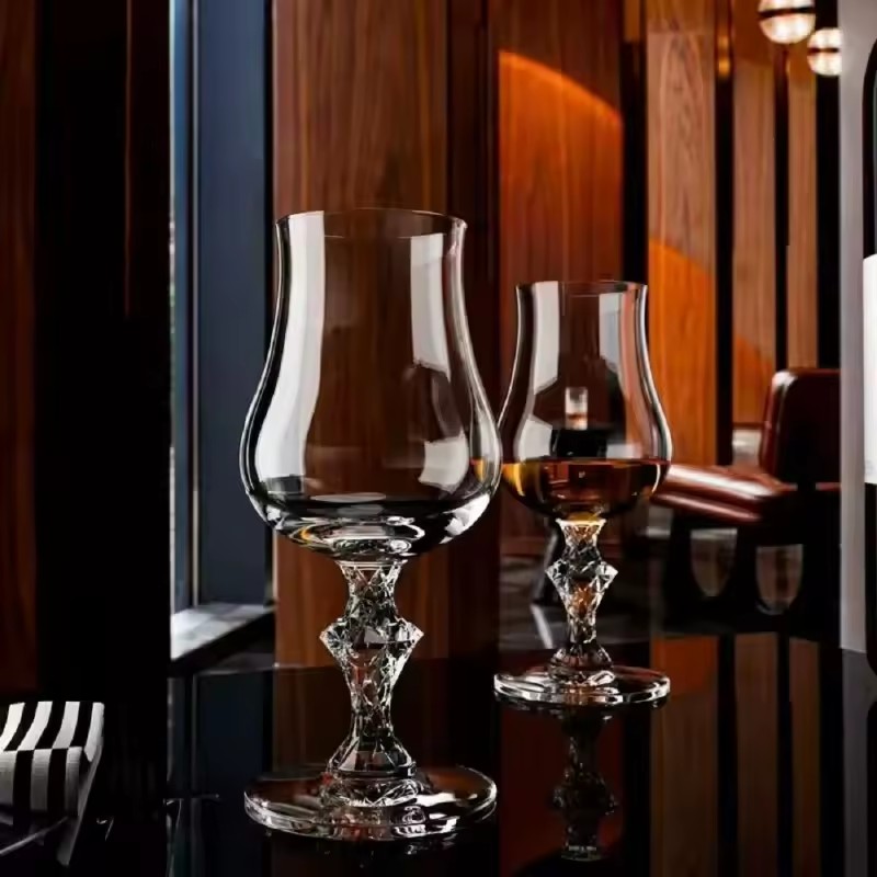 1 Copo de Vinho Borgonha Estil - Crystal Wine Glass avaliação e preço